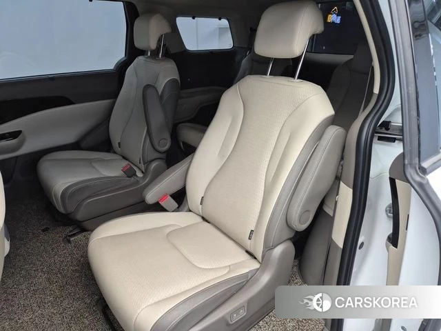 Kia Carnival 4th generation 2021 Белый из Кореи, фото 3