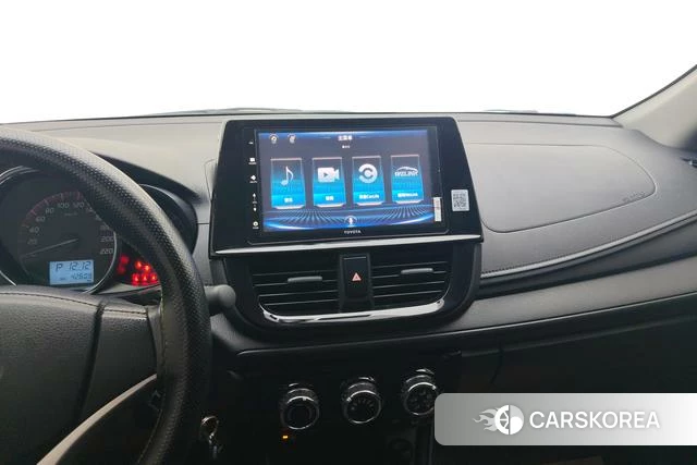 Toyota Vios 2022 Белый из Китая, фото 3