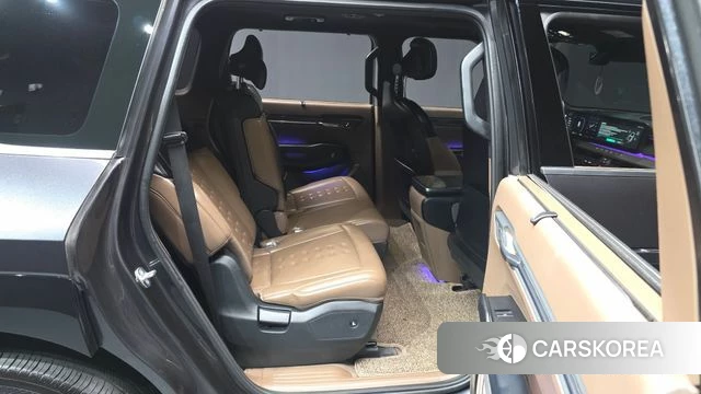 Kia EV9 2023 Серый из Кореи, фото 3