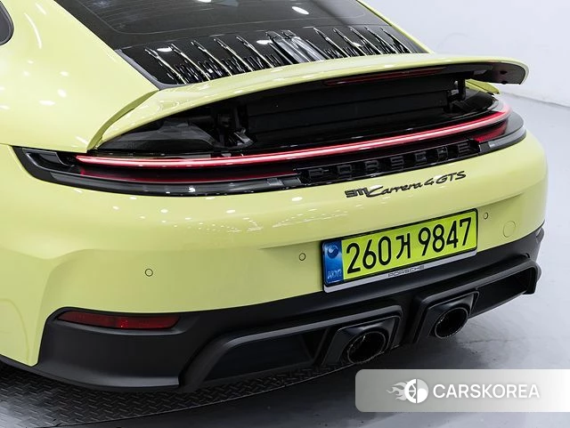 Porsche 911(992) 2025 Желтый из Кореи, фото 3