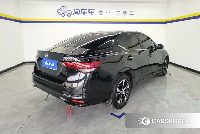 Nissan Sylphy 2024 Черный из Китая, фото 2