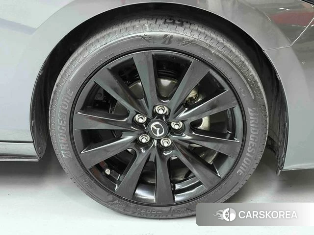 Mazda 3 2024 Черный из Китая, фото 3