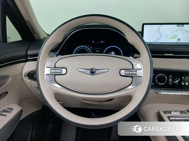 Genesis GV70 2023 Белый из Кореи, фото 3