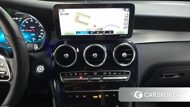 Mercedes-Benz GLC-Class X253 2020 Белый из Кореи, фото 3