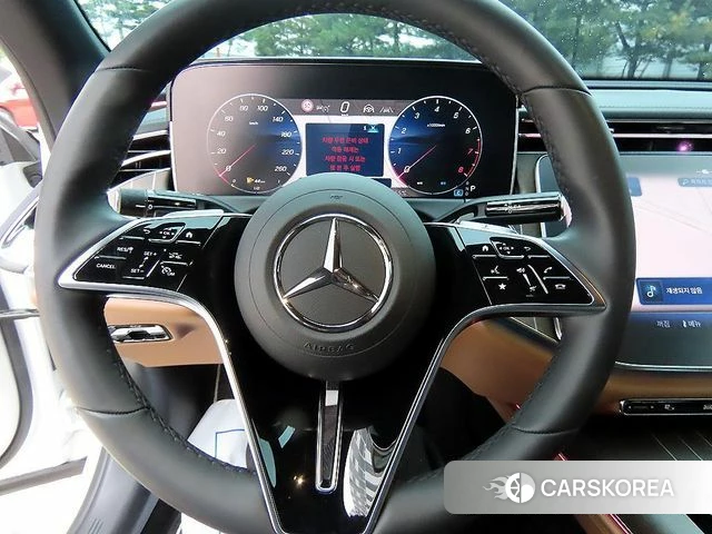 Mercedes-Benz E-Class W214 2025 Белый из Кореи, фото 3