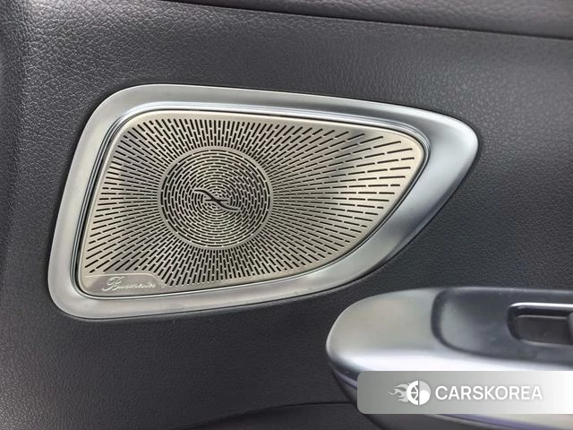 Mercedes-Benz C-class 2023 Белый из Китая, фото 3