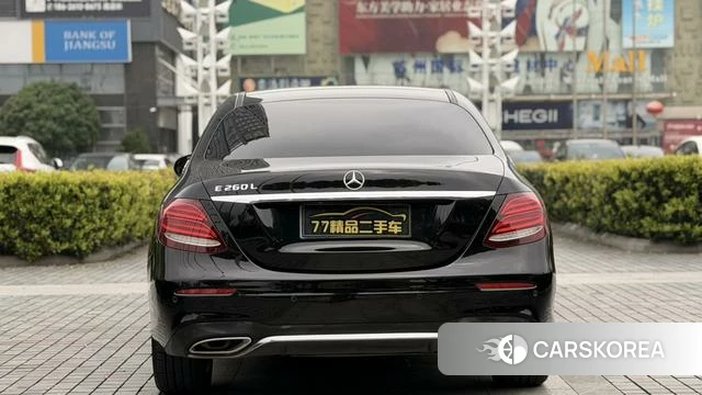 Mercedes-Benz E-Class 2020 Черный из Китая, фото 3