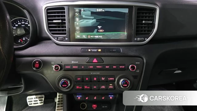 Kia Sportage The Bold 2018 Черный из Кореи, фото 3