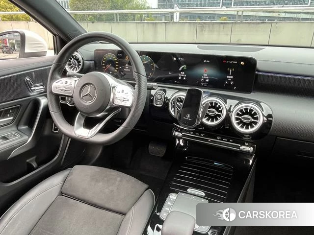 Mercedes-Benz A-Class 2022 Белый из Китая, фото 3