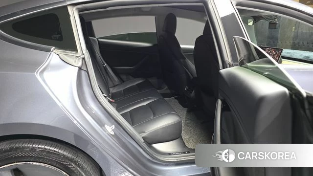 Tesla Model 3 2020 Серый из Кореи, фото 3
