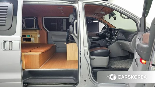 Hyundai The New Grand Starex 2020 Серебряный из Кореи, фото 3