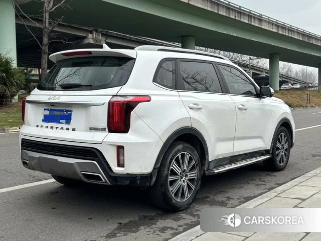 Kia Sportage 2022 Белый из Китая, фото 3