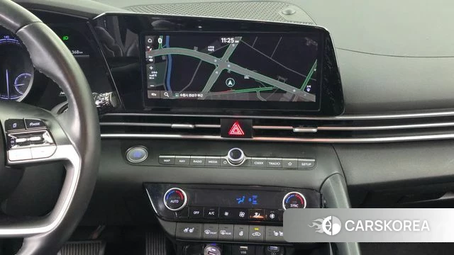 Hyundai Avante Hybrid (CN7) 2022 Белый из Кореи, фото 3