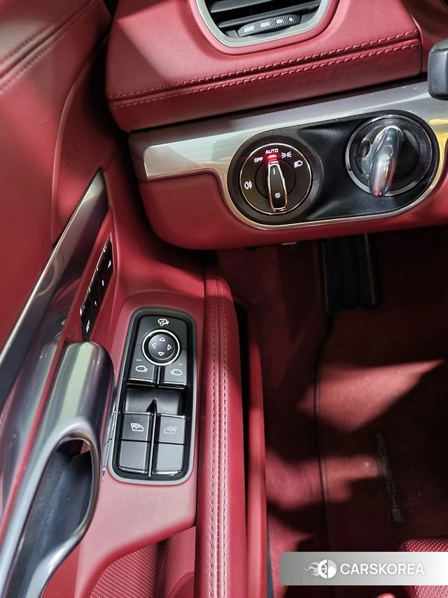 Porsche 718 Boxster id 4741315 из Кореи 3
