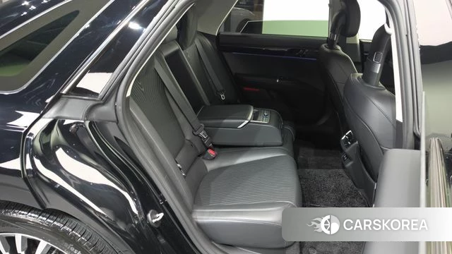 Hyundai Grandeur (GN7) 2023 Черный из Кореи, фото 3