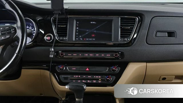 Kia The New Carnival 2020 Черный из Кореи, фото 3
