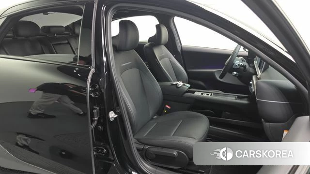 Hyundai Ionic 6 2024 Черный из Кореи, фото 3