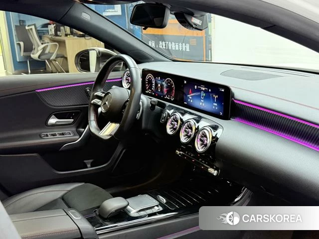Mercedes-Benz A-Class 2024 Белый из Китая, фото 3