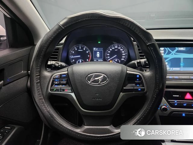 Hyundai Avante AD 2018 Белый из Кореи, фото 3