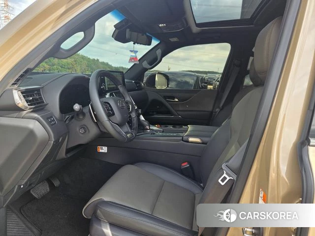Lexus LX 4th Generation 2025 Золотой из Кореи, фото 3