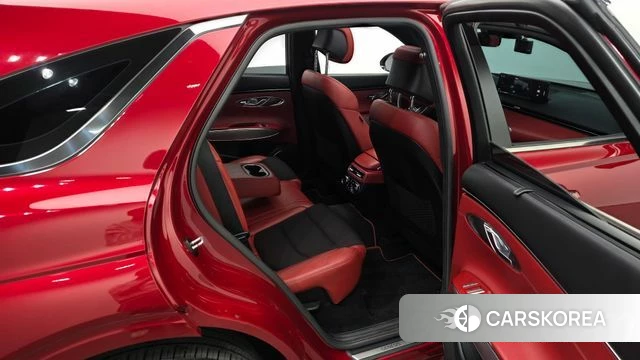 Genesis GV70 2021 Красный из Кореи, фото 3
