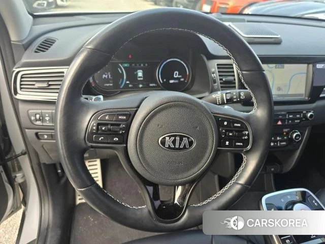 Kia Niro EV 2021 Серебряный из Кореи, фото 3