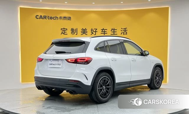 Mercedes-Benz AMG GLA 2023 Серебристо-серый из Китая, фото 3