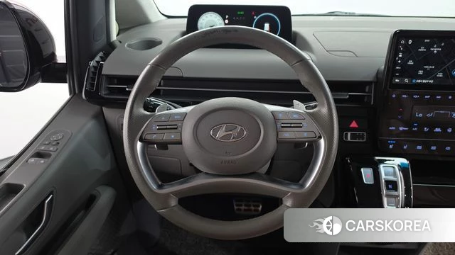 Hyundai Staria 2022 Серый из Кореи, фото 3