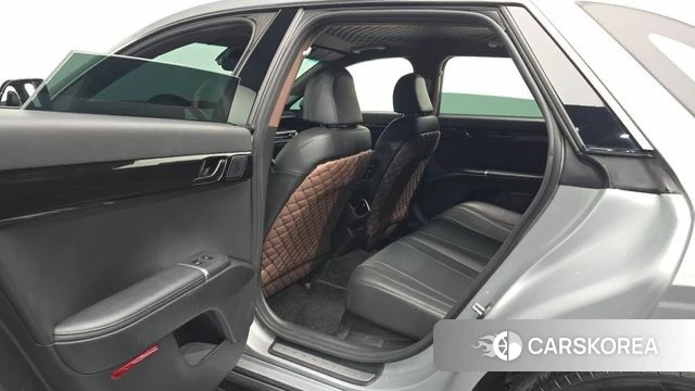 Hyundai Grandeur (GN7) 2024 Серебряный из Кореи, фото 3