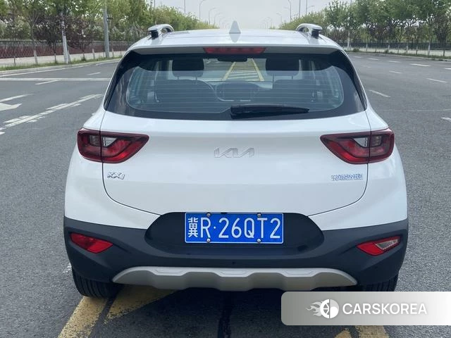 Kia KX1 2021 Белый из Китая, фото 3