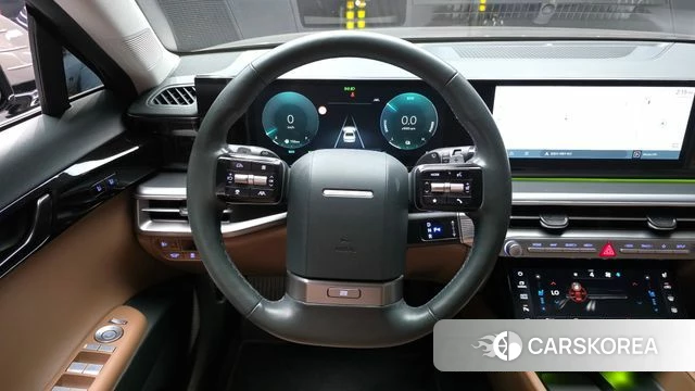 Hyundai Grandeur Hybrid (GN7) 2023 Песочный из Кореи, фото 3