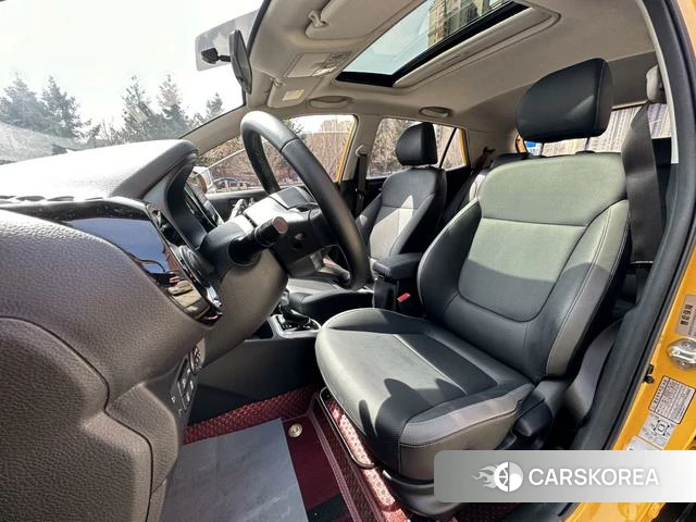 Kia KX1 2022 Желтый из Китая, фото 3