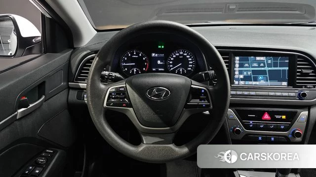 Hyundai Avante AD 2018 Белый из Кореи, фото 3
