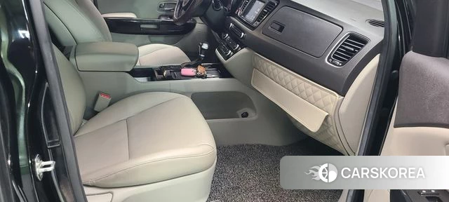 Kia All New Carnival 2018 Черный из Кореи, фото 3