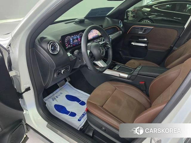 Mercedes-Benz GLB-Class X247 2025 Белый из Кореи, фото 3