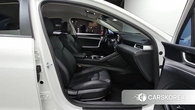 Kia K5 3rd generation 2022 Белый из Кореи, фото 3