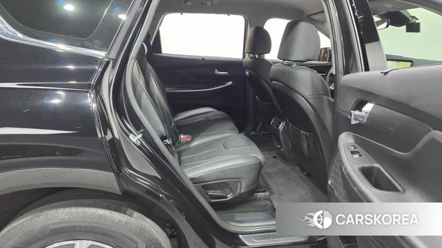 Hyundai The New Santa Fe 2022 Черный из Кореи, фото 3