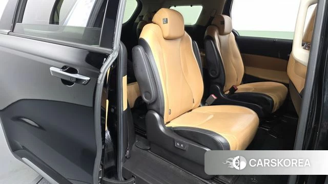 Kia Carnival 4th generation 2021 Черный из Кореи, фото 3