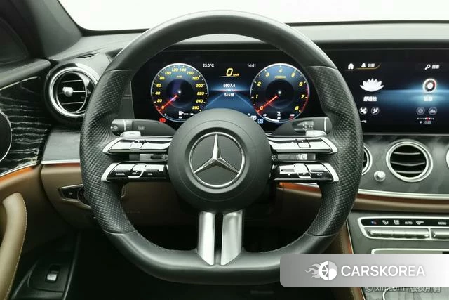 Mercedes-Benz E-Class 2021 Черный из Китая, фото 3
