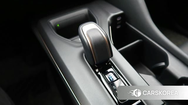 Toyota Crown Crossover 2023 Белый из Кореи, фото 3