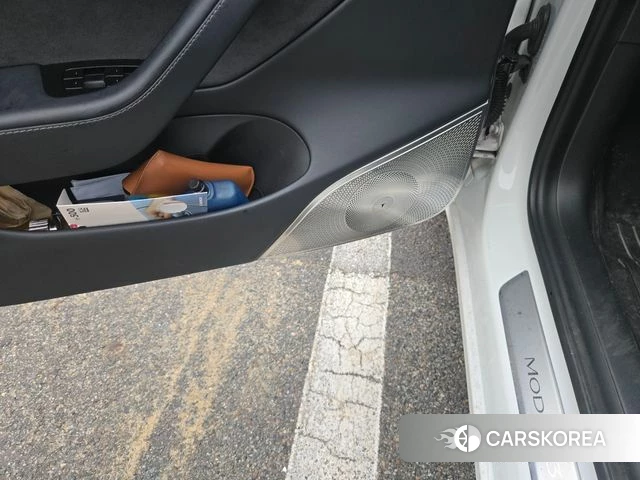 Tesla Model 3 2020 Белый из Кореи, фото 3
