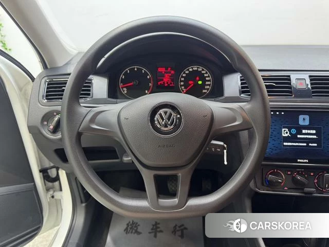 Volkswagen Santana 2023 Белый из Китая, фото 3