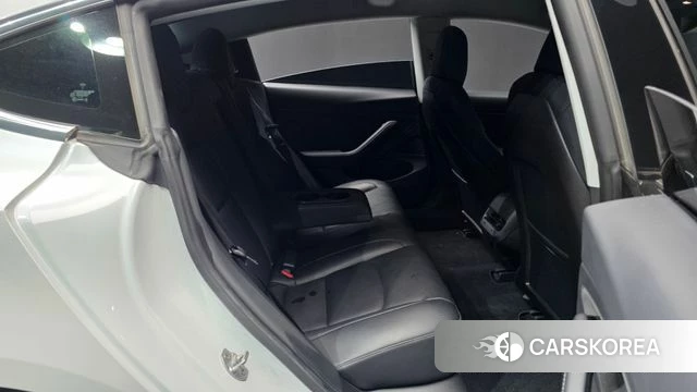 Tesla Model 3 2020 Белый из Кореи, фото 3