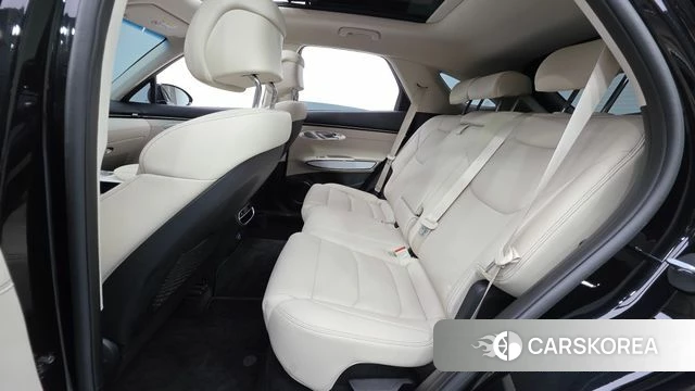 Genesis GV70 2024 Черный из Кореи, фото 3