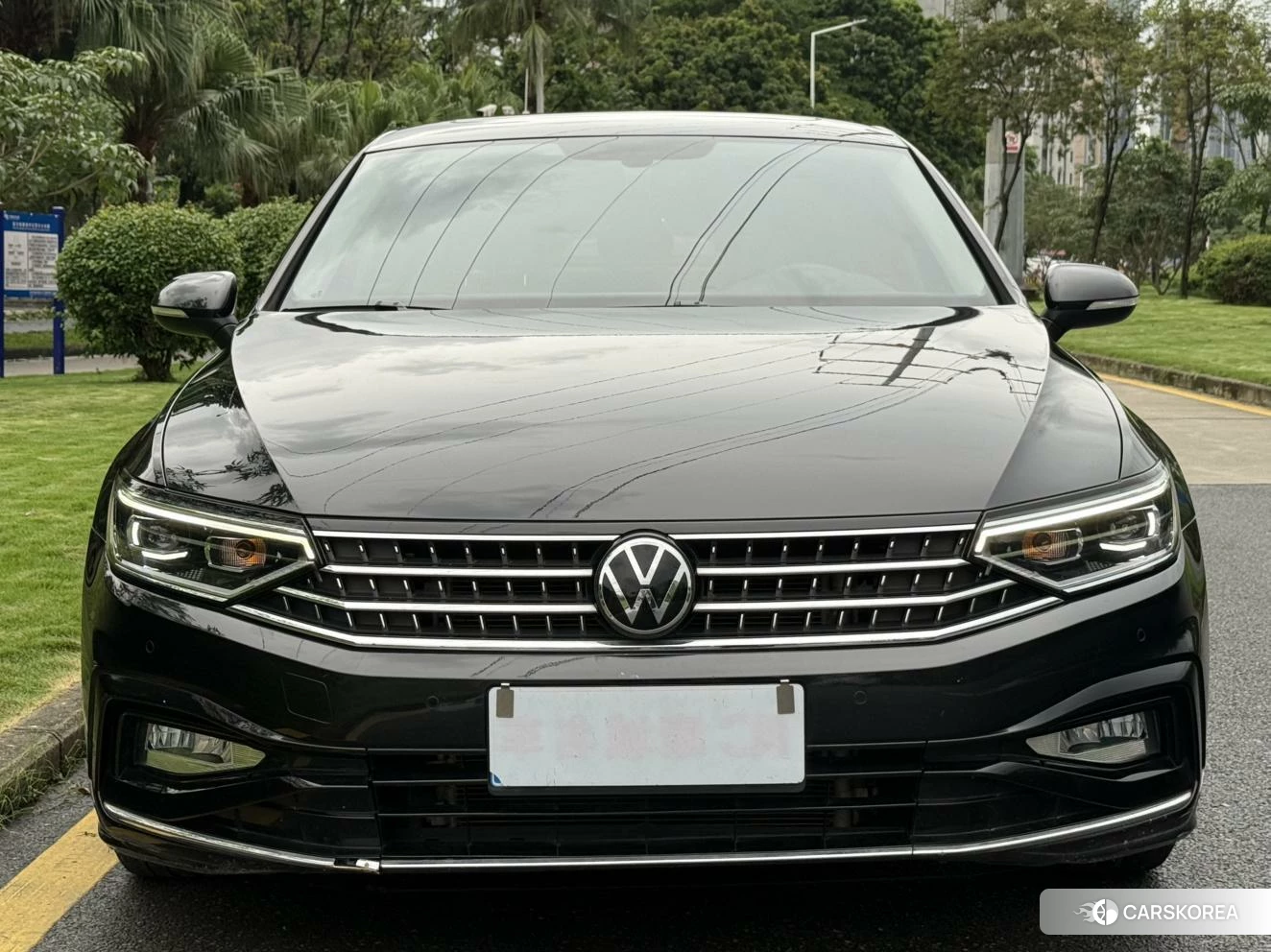Volkswagen Magotan 2022 Черный из Китая, фото 3