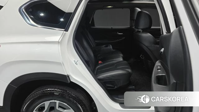 Hyundai The New Santa Fe 2022 Белый из Кореи, фото 3