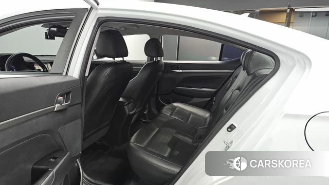 Hyundai The New Avante AD 2019 Белый из Кореи, фото 3