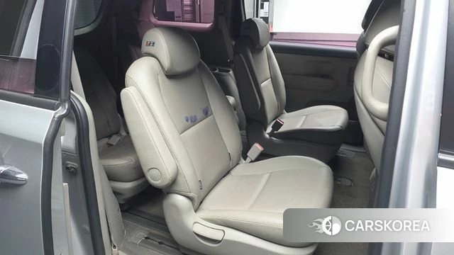 Kia All New Carnival 2018 Серебряный из Кореи, фото 3