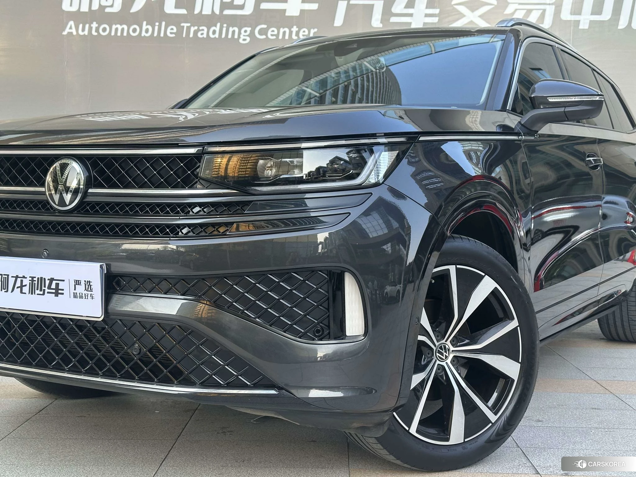 Volkswagen Tavendor 2022 Черный из Китая, фото 3