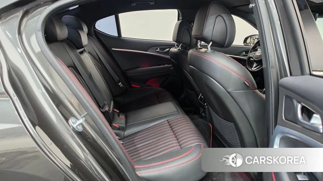 Genesis The New G70 2024 Серый из Кореи, фото 3
